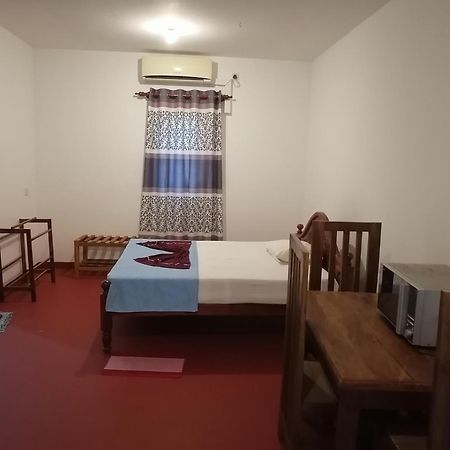 Hotel Mango Terrace Tissamaharama Zewnętrze zdjęcie